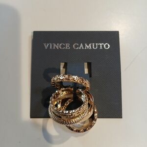 💥Vince Camuto 5 Ring Gold Tone Stack Ring Set💥